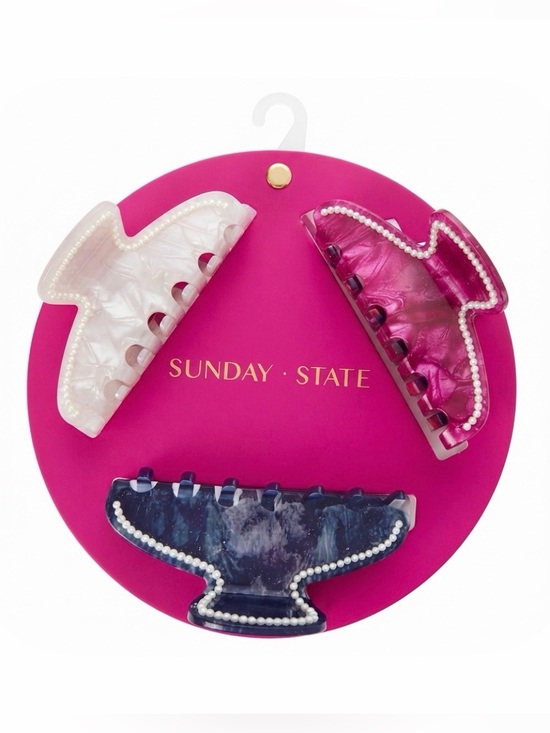Sunday State Accessories - NWT 💙💖 Sunday State Hair claw clips set of 3 embellished with faux pearls